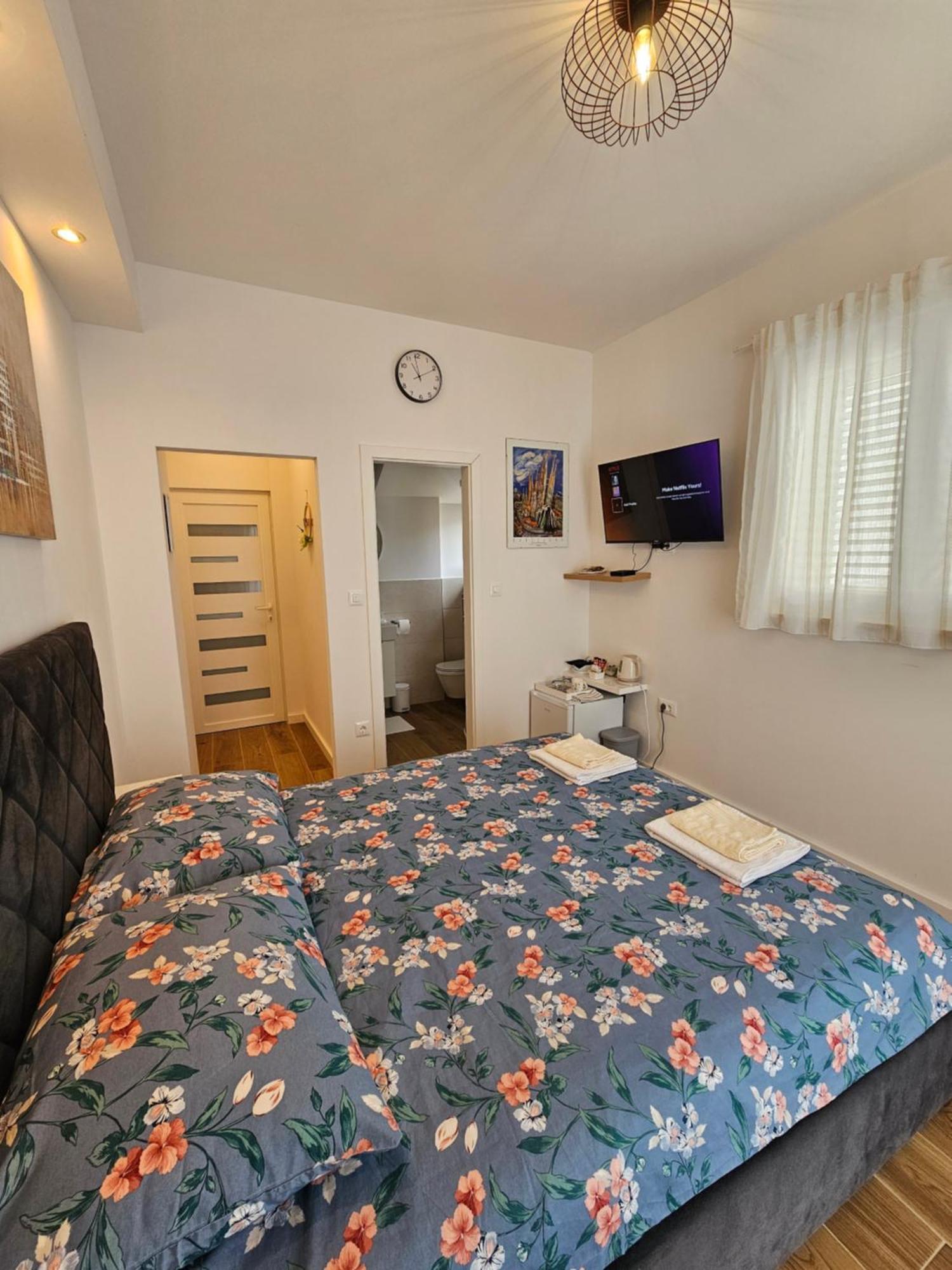 Room Ela Donji Seget Dış mekan fotoğraf